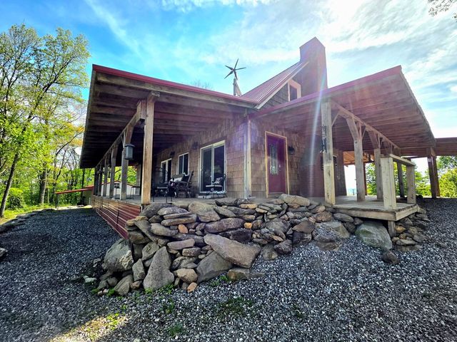 795 Porterfield Gap Road, Robbinsville, NC 28771