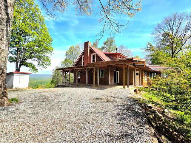 795 Porterfield Gap Road, Robbinsville, NC 28771