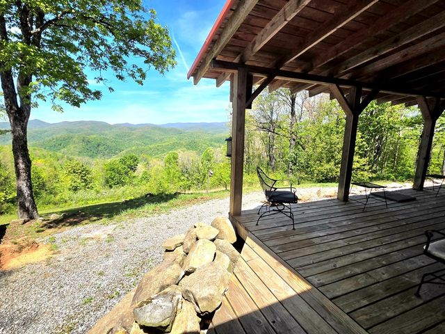 795 Porterfield Gap Road, Robbinsville, NC 28771