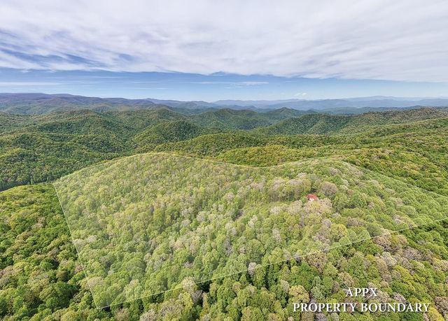 795 Porterfield Gap Road, Robbinsville, NC 28771