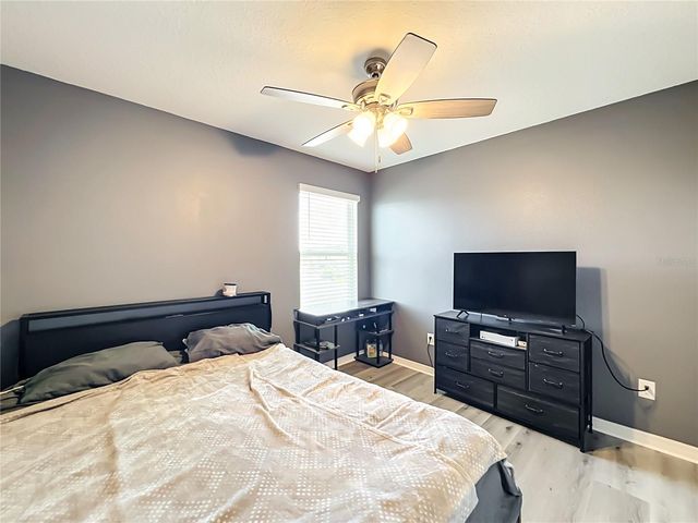 405 KESTREL DRIVE, Groveland, FL 34736