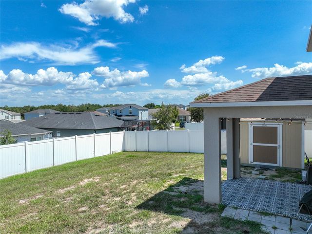 405 KESTREL DRIVE, Groveland, FL 34736