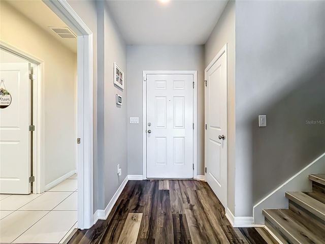 405 KESTREL DRIVE, Groveland, FL 34736