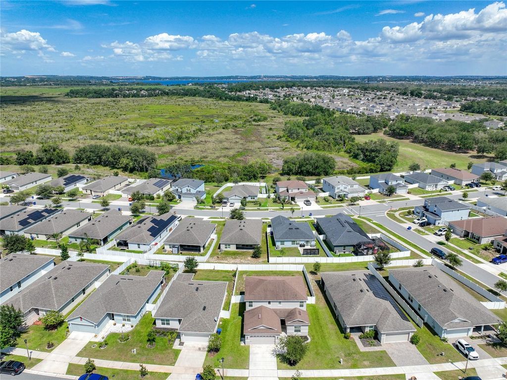 405 KESTREL DRIVE, Groveland, FL 34736