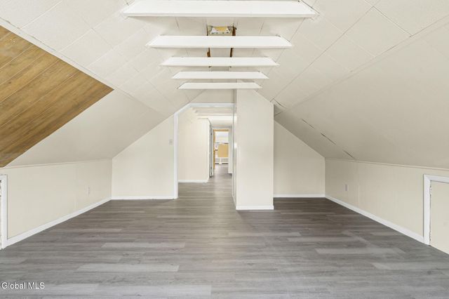 902 Park Avenue, Albany, NY 12208