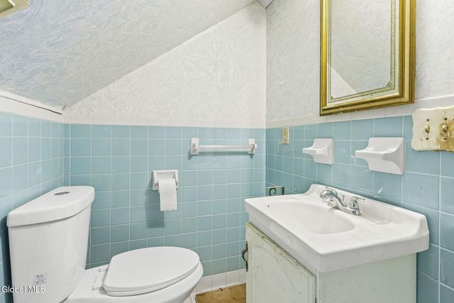 902 Park Avenue, Albany, NY 12208