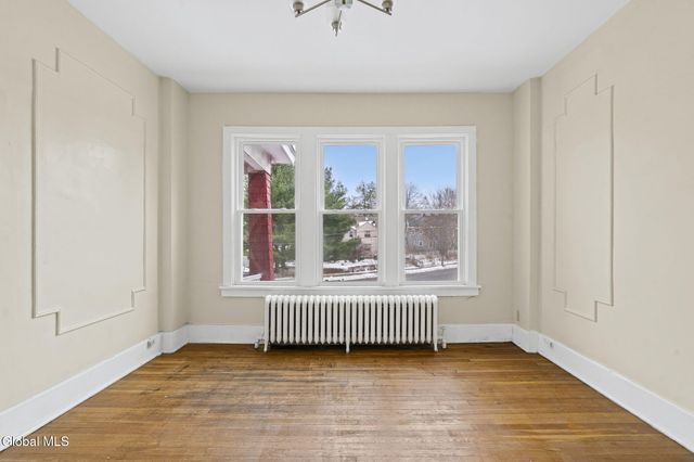 902 Park Avenue, Albany, NY 12208