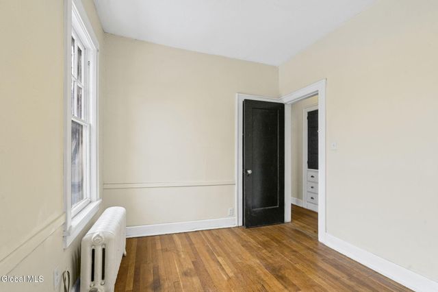 902 Park Avenue, Albany, NY 12208