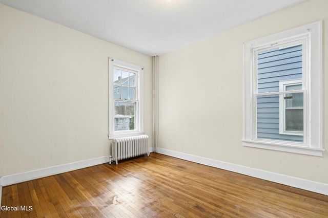 902 Park Avenue, Albany, NY 12208