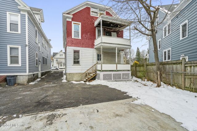 902 Park Avenue, Albany, NY 12208