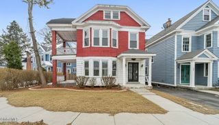 902 Park Avenue, Albany, NY 12208