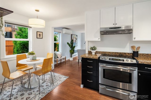 4402 31st Avenue W, Seattle, WA 98199