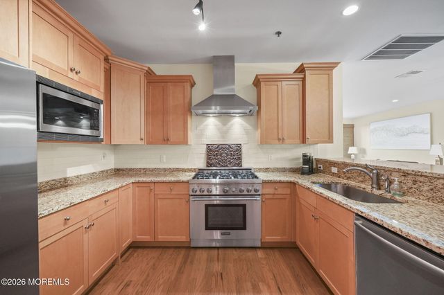 432 W Ocean Boulevard 210, Long Branch, NJ 07740