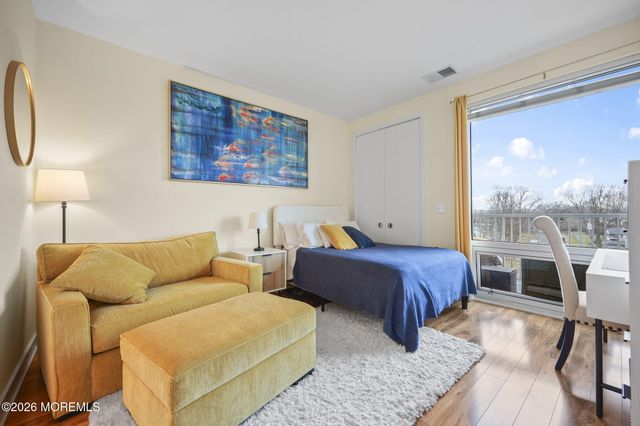 432 W Ocean Boulevard 210, Long Branch, NJ 07740