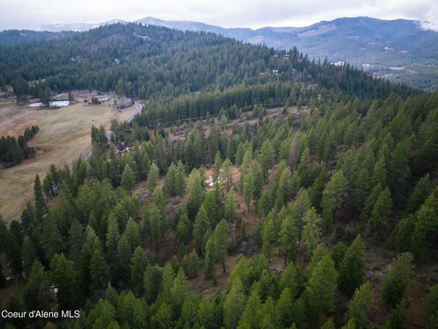 6303 W Dower Rd, Coeur D'alene, ID 83814