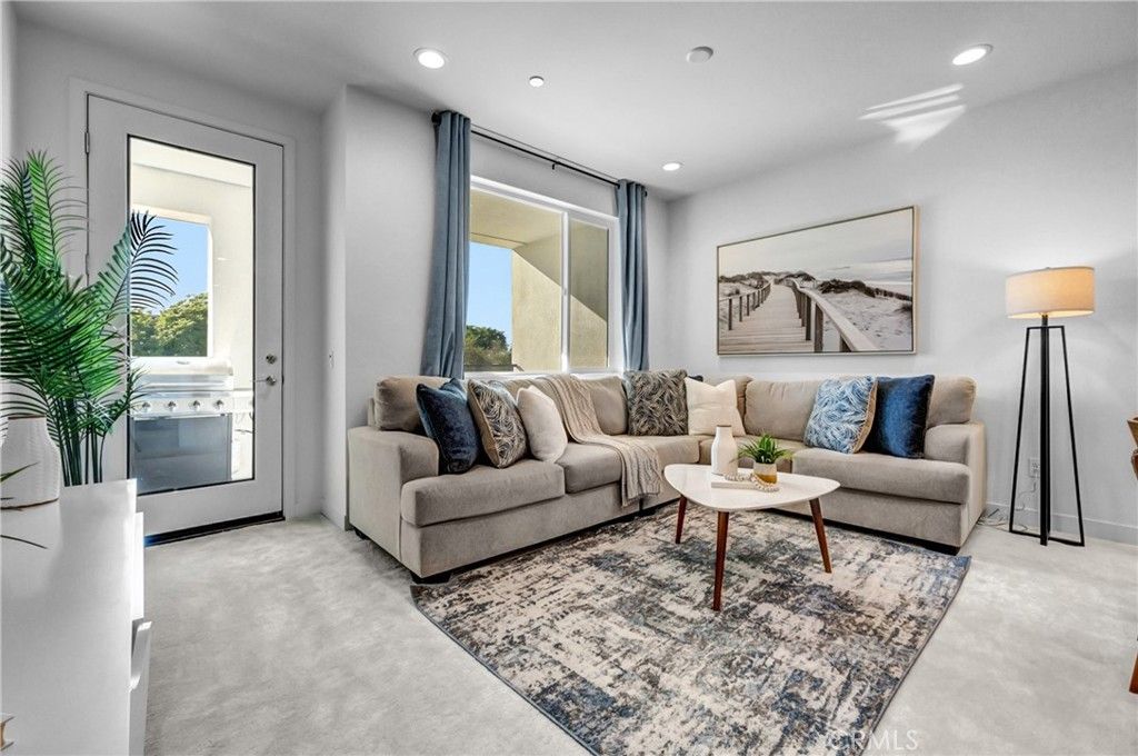 5092 Long Beach, Long Beach, CA 90805 — photo 2