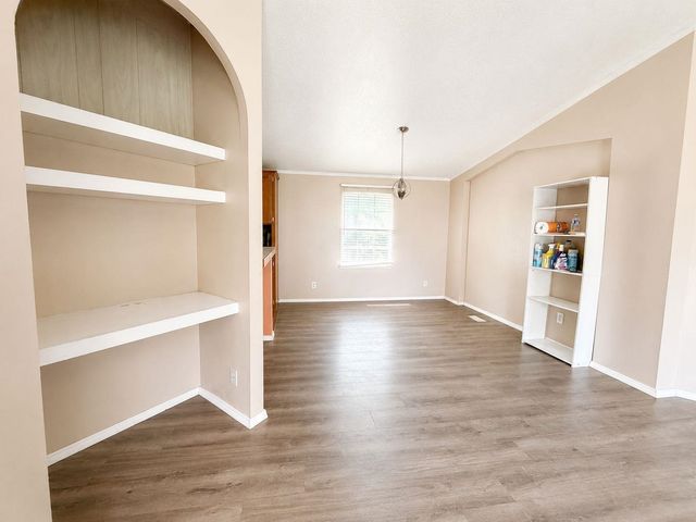 118 Lockman Street, Inman, SC 29349
