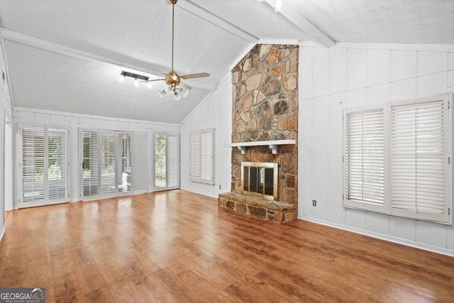 281 Northgate Trace, Roswell, GA 30075
