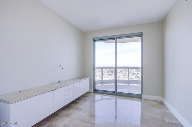 222 Karen Avenue 2308, Las Vegas, NV 89109