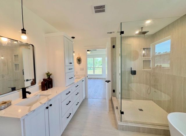 1294 Private Road 7037, Lexington, TX 78947