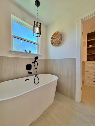 1294 Private Road 7037, Lexington, TX 78947