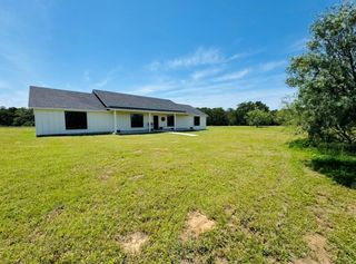 1294 Private Road 7037, Lexington, TX 78947
