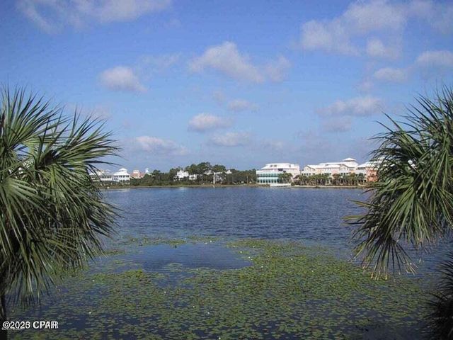 424 Lakefront Drive, Panama City Beach, FL 32413