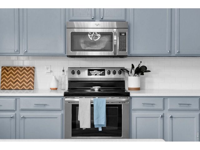3294 Grizzly Way, Wellington, CO 80549