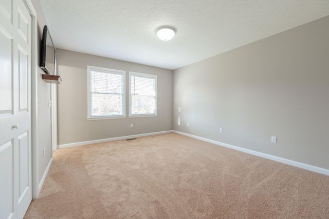 1309 Sandy CIR, Blacksburg, VA 24060