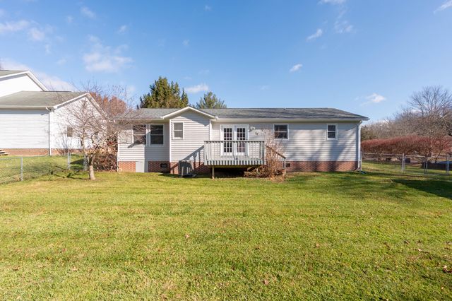 1309 Sandy CIR, Blacksburg, VA 24060