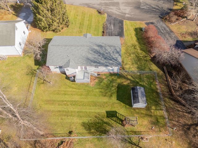 1309 Sandy CIR, Blacksburg, VA 24060