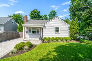 170 Seville Boulevard, Sayville, NY 11782