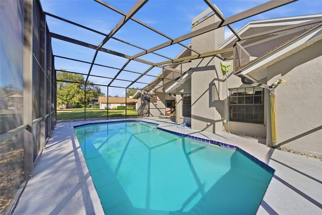 2813 ASTON AVENUE, Plant City, FL 33566