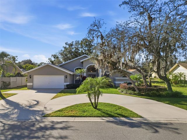 2813 ASTON AVENUE, Plant City, FL 33566