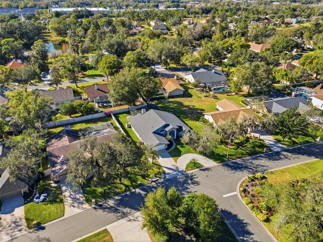 2813 ASTON AVENUE, Plant City, FL 33566