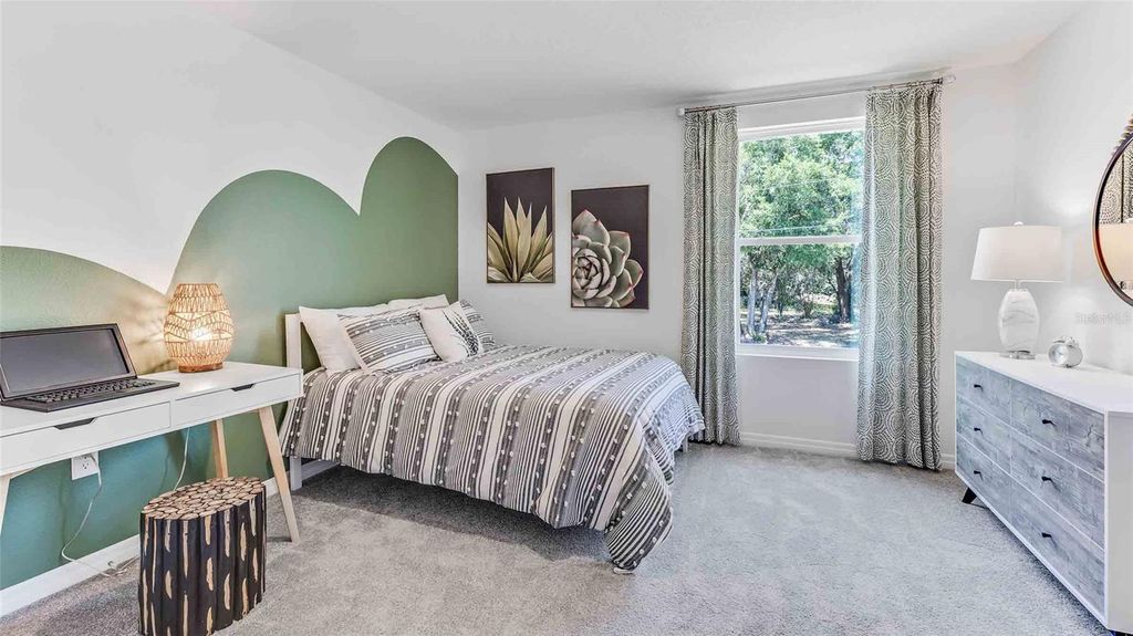 Image 5 of property listing at 17811 ACORN DROP ROAD, Land O Lakes, FL 34638