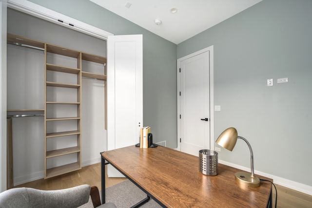 867 N Marshfield Avenue 2, Chicago, IL 60622