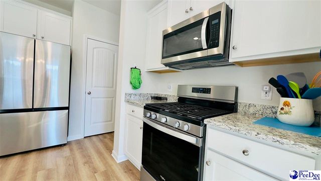 1013 Summer Duck Loop, Florence, SC 29501