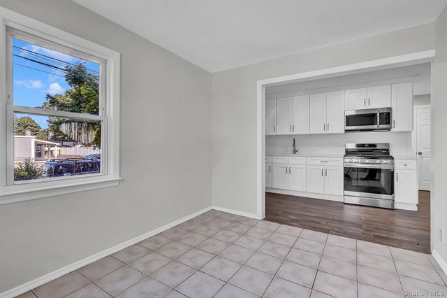 863 Prospect Avenue, Westbury, NY 11590