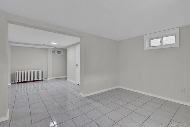 863 Prospect Avenue, Westbury, NY 11590