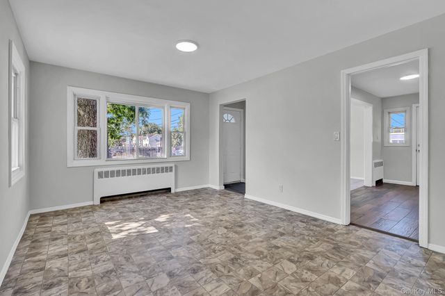 863 Prospect Avenue, Westbury, NY 11590