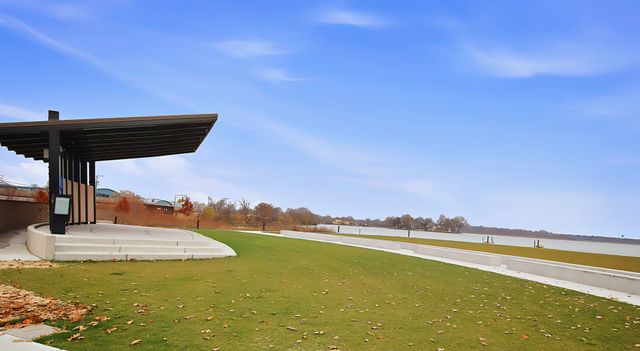 50 E Oak Street, Fox Lake, IL 60020