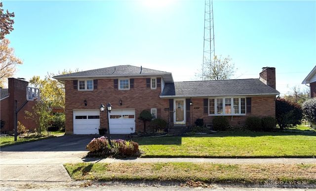 804 Lovetta Drive, Dayton, OH 45429