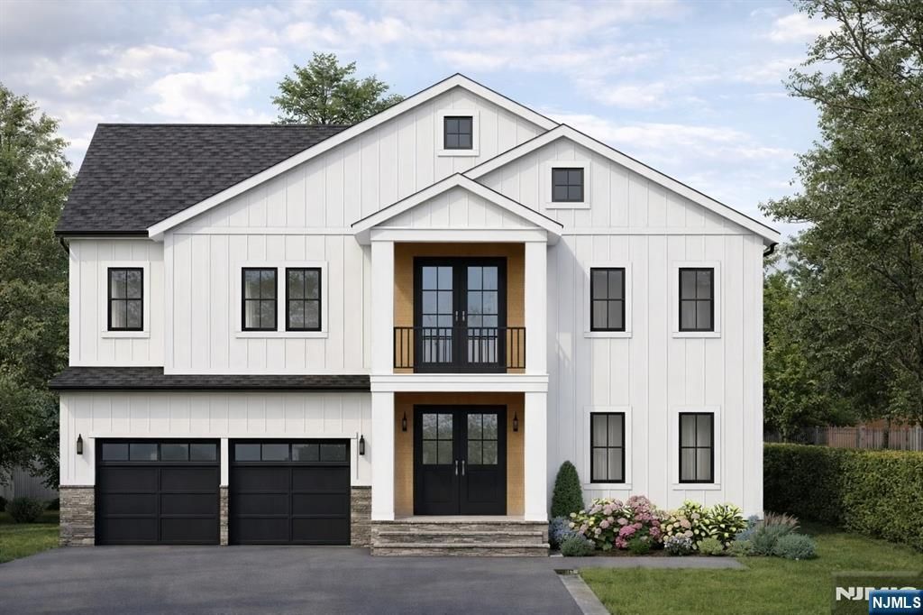 20 Hampton Terrace, Livingston, NJ 07039