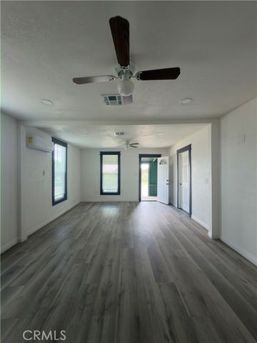 215 Naylor, Taft, CA 93268