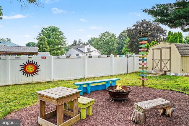 37 HAWTHORNE AVE, Newark, DE 19711