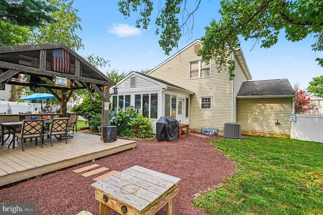 37 HAWTHORNE AVE, Newark, DE 19711