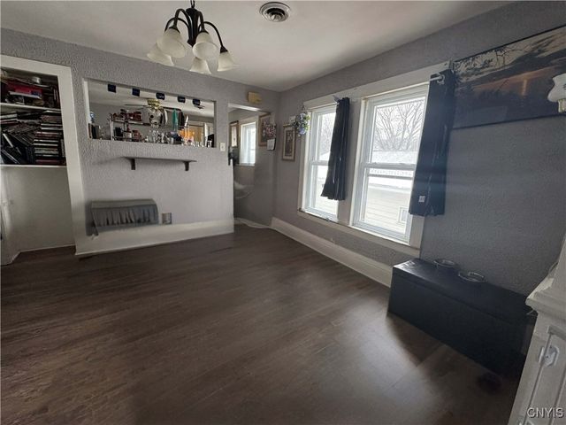 1127 Jefferson Avenue, Utica, NY 13501