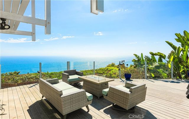 599 Alta Vista, Laguna Beach, CA 92651