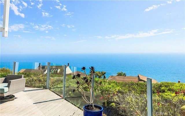599 Alta Vista, Laguna Beach, CA 92651
